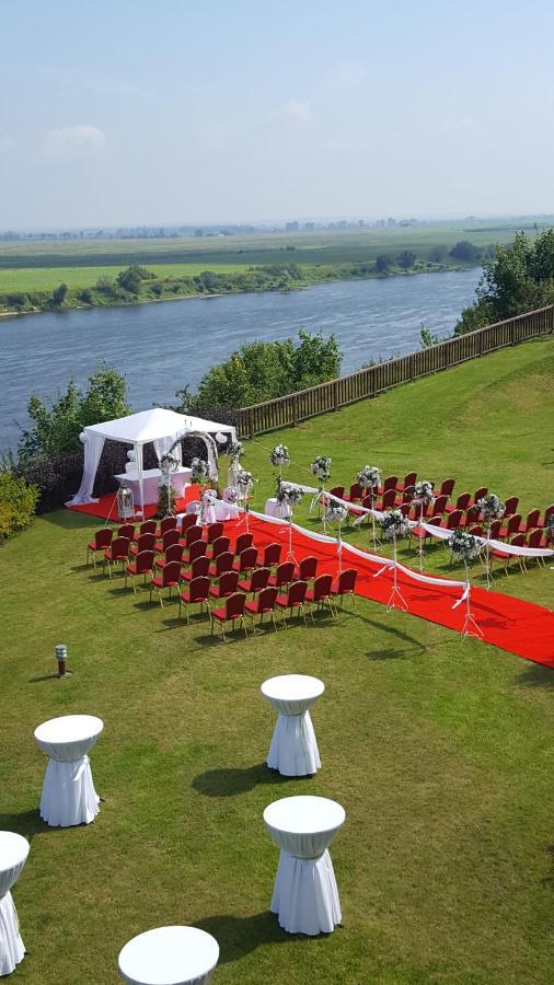 Hotel Nad Wisla Tczew Buitenkant foto
