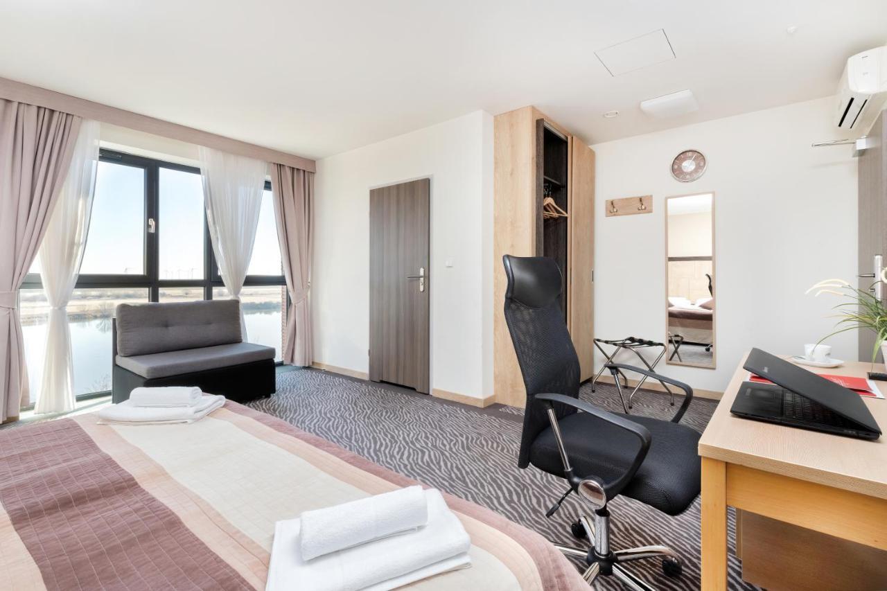 Hotel Nad Wisla Tczew Buitenkant foto