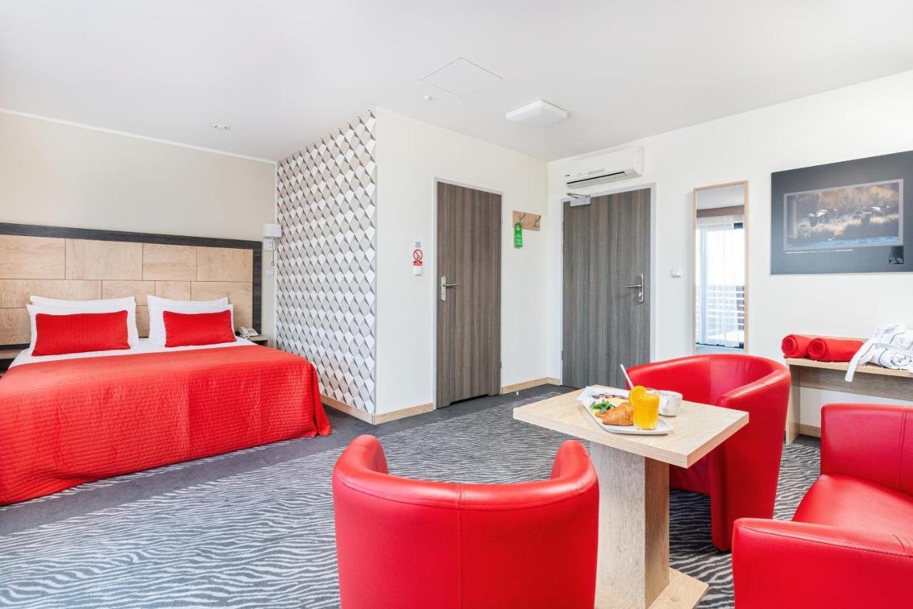 Hotel Nad Wisla Tczew Buitenkant foto