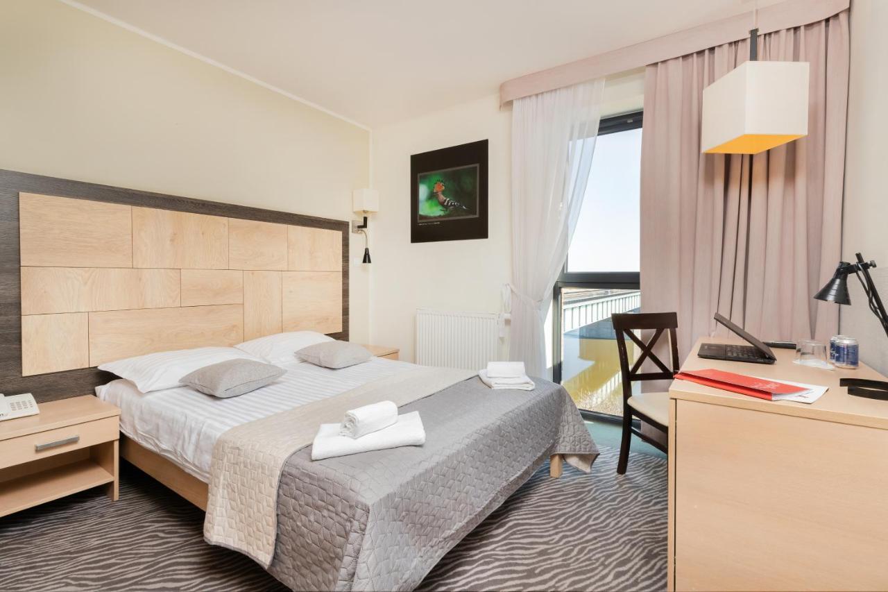 Hotel Nad Wisla Tczew Buitenkant foto